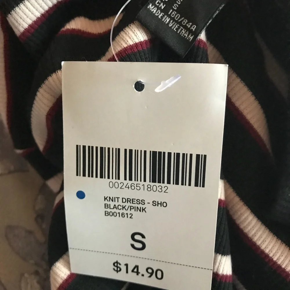 NWT F21 Dress - Picture 6 of 6